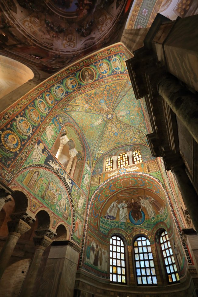Ravenna-Basilica-di-San-Vitale_3154