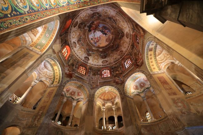 Ravenna-Basilica-di-San-Vitale_3159