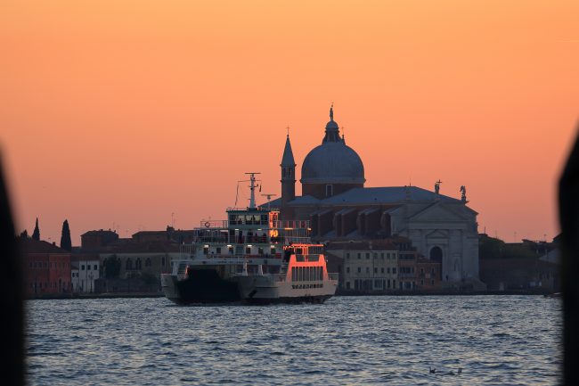Venezia-Canale-della-Giudecca_2192