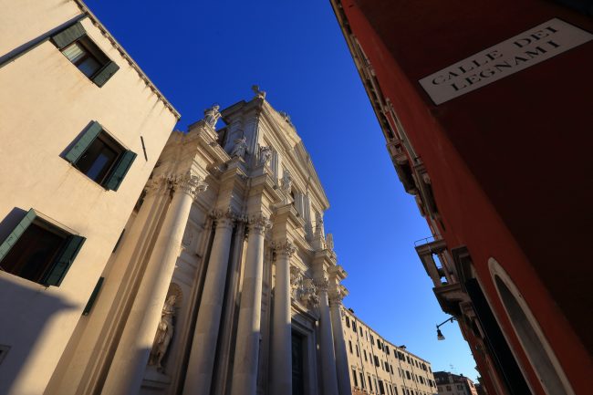 Venezia-Chiesa-dei-Gesuiti_2166